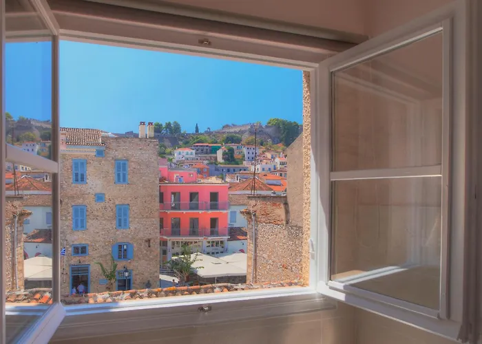 Omorfi Poli Apart Otel Anabolu