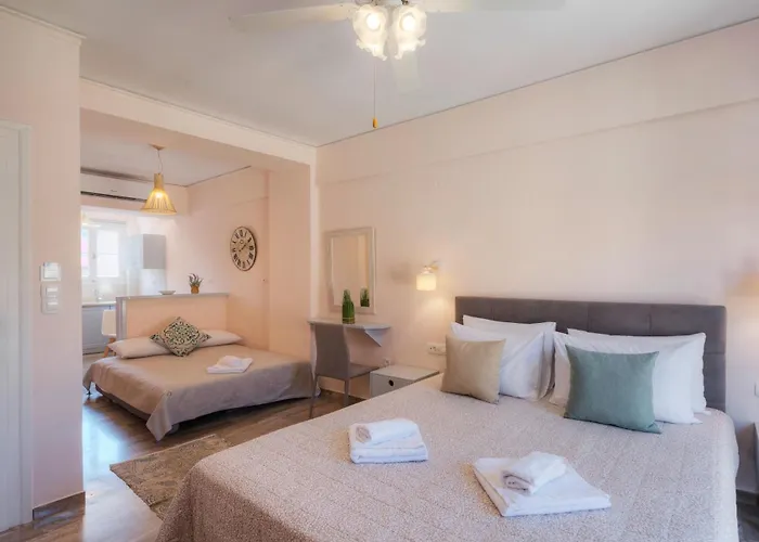 Omorfi Poli Lejlighedshotel 3*